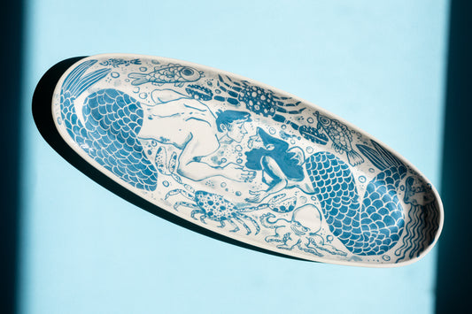 First Kiss – Oval Ceramic Serving Tray
