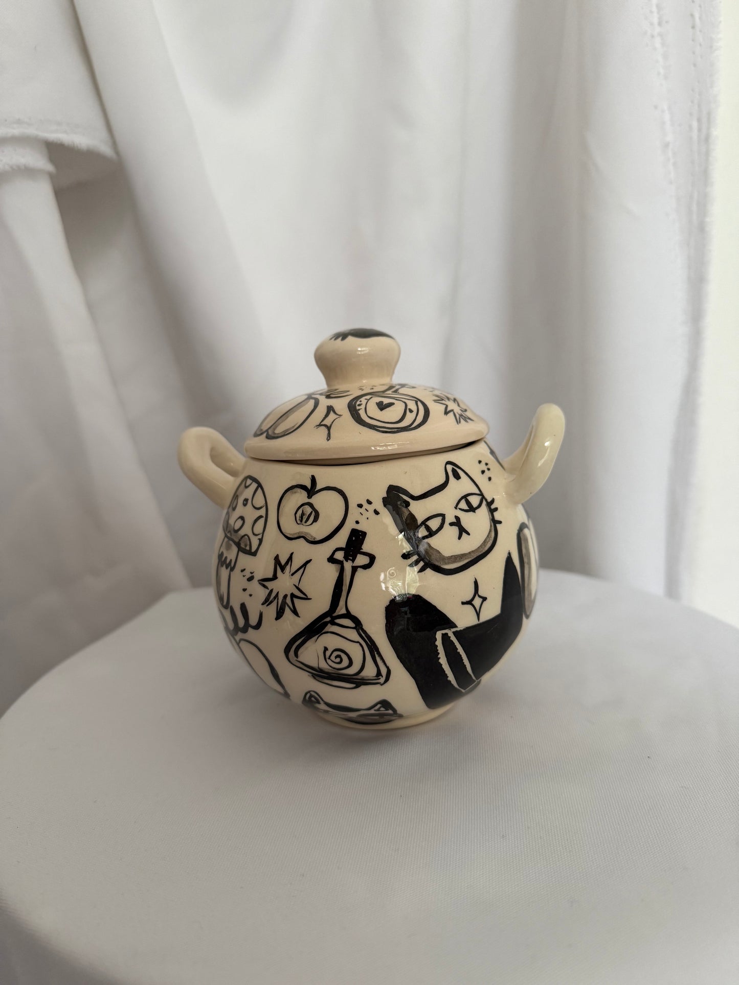 Witches Crafts 6dl Ceramic Cauldron