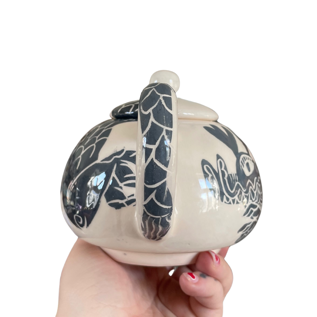 DRAGON TEAPOT 0.5L