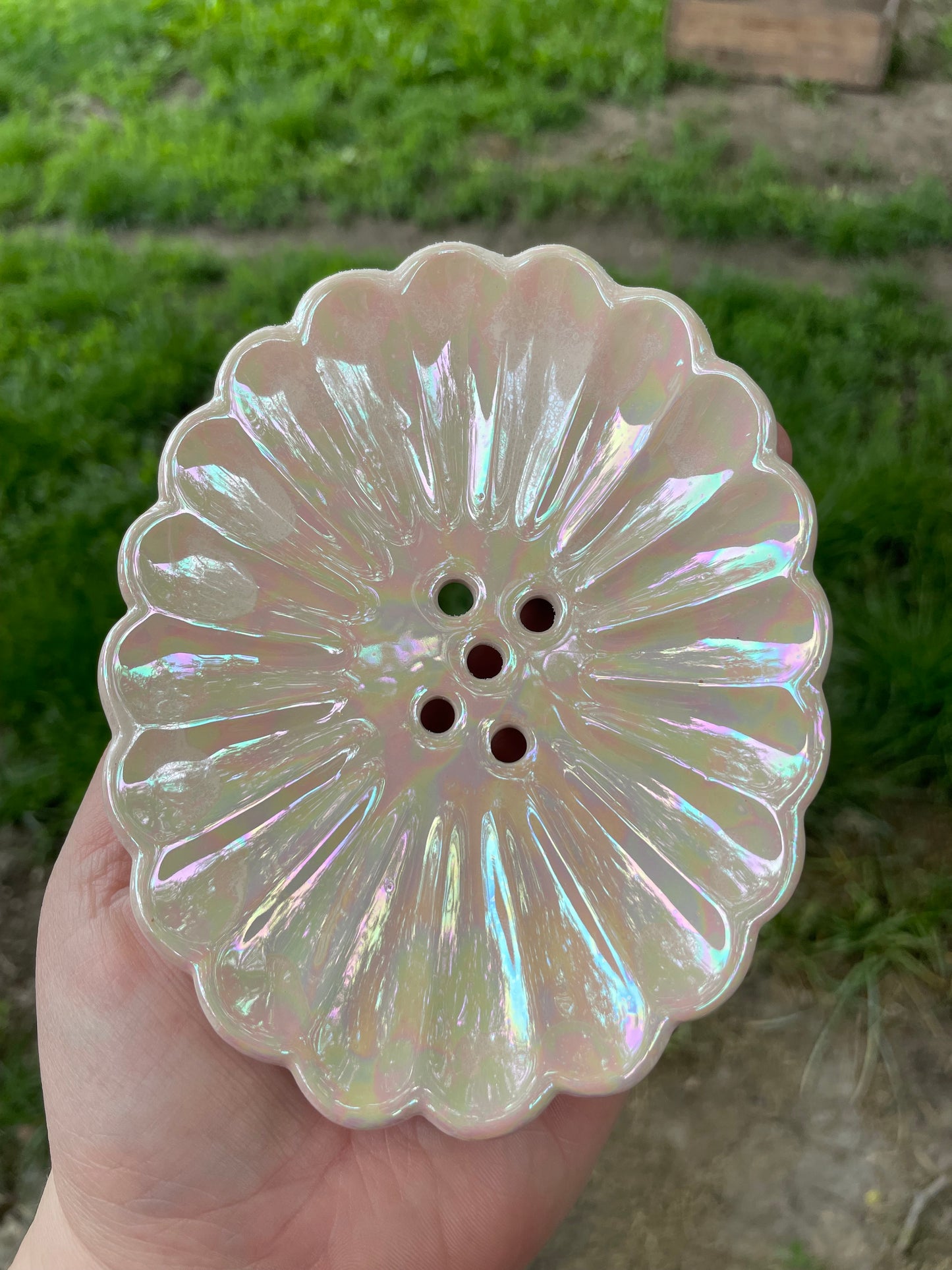 Flower shaped soap dish