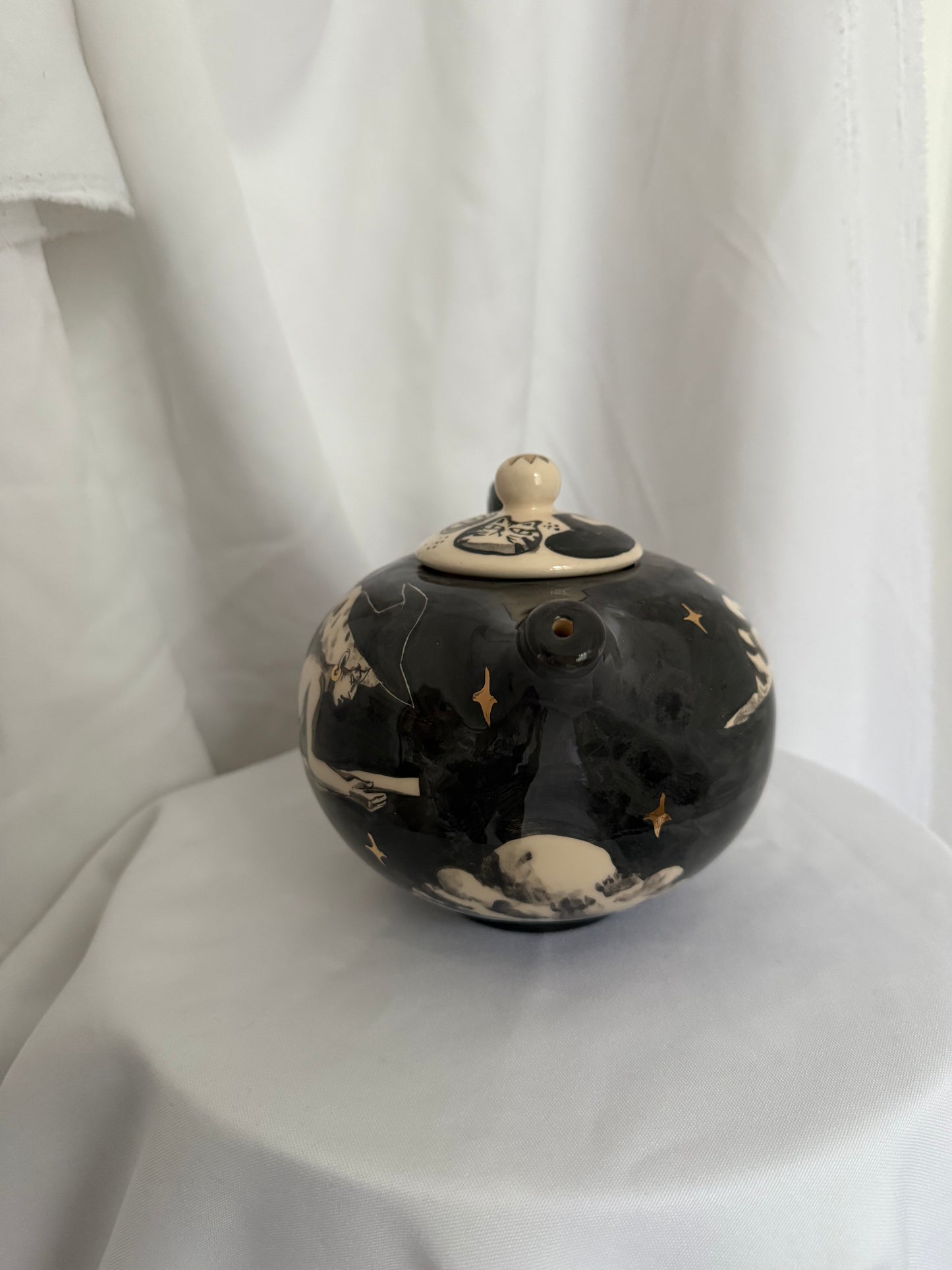 Midnight Witch Tea Pot with 24K gold starry night