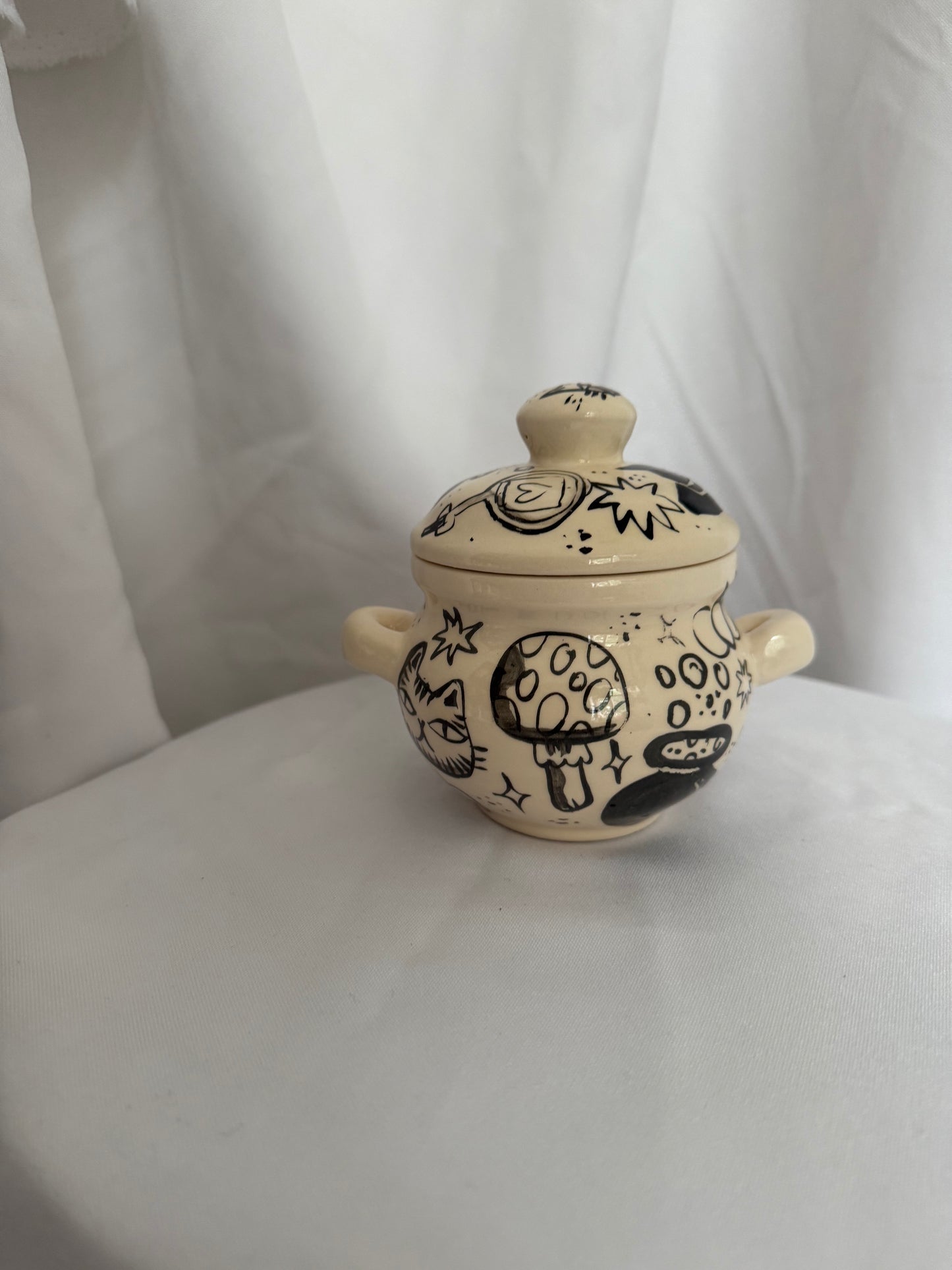 Witches Crafts 3dl Ceramic Cauldron