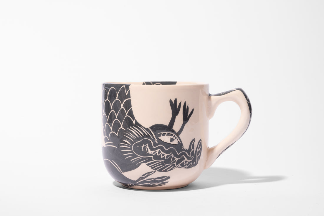 DRAGON MEGA MUG