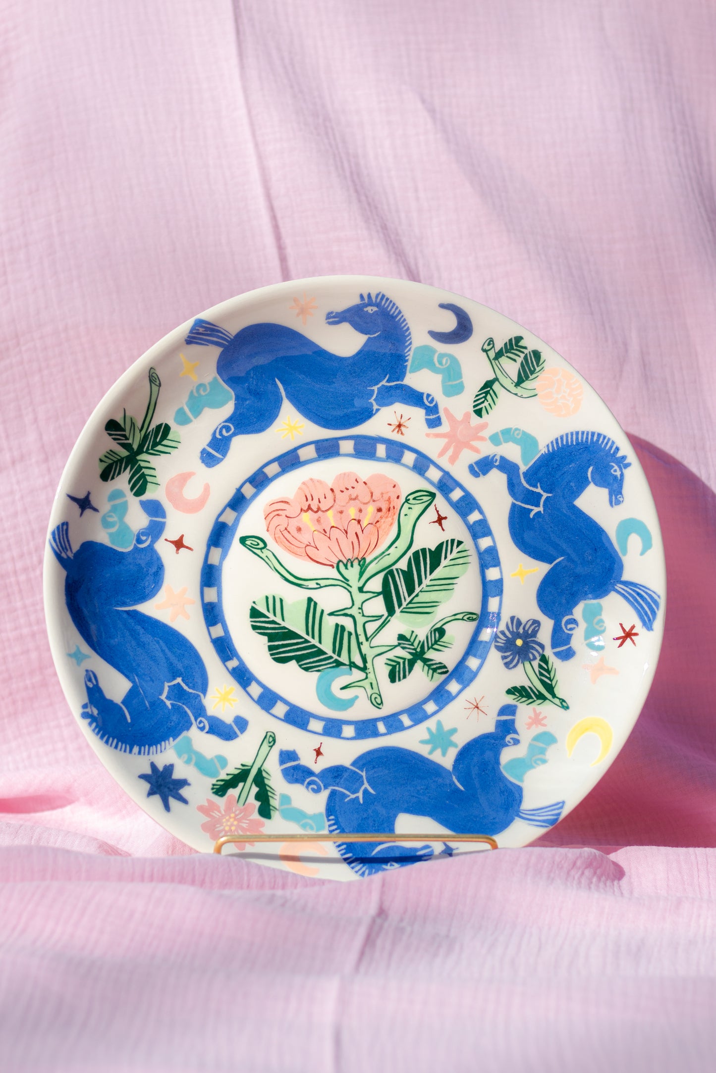 PARIPA giant serving platter & wall plate - Horses around