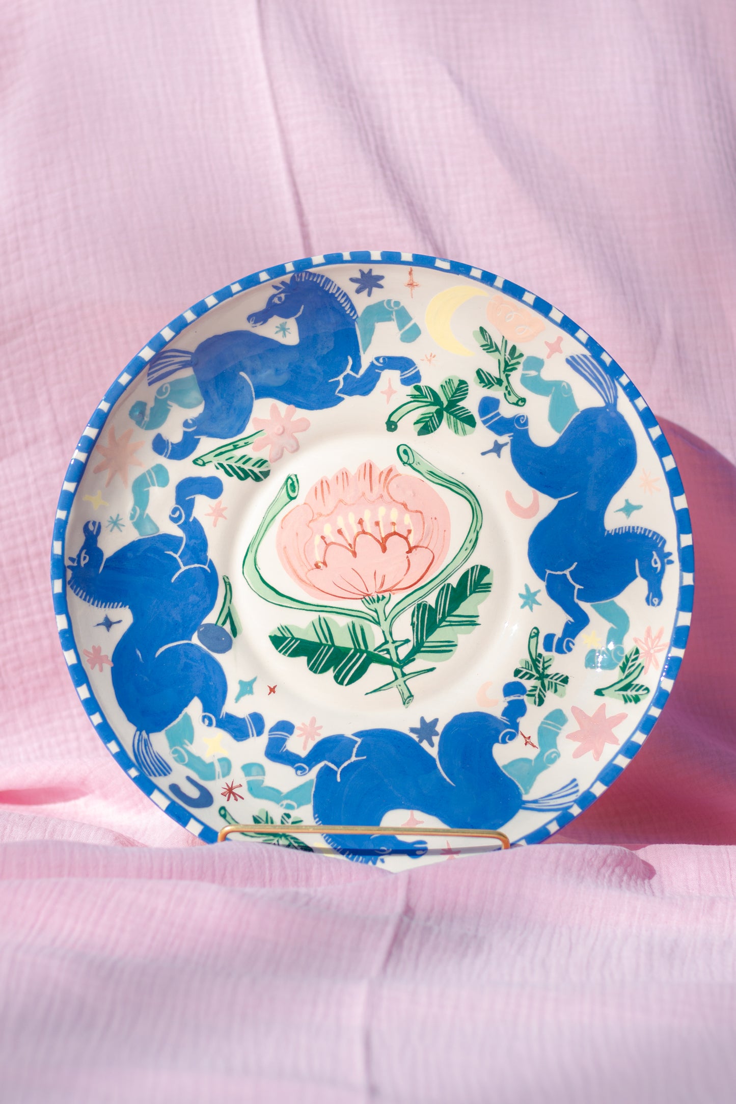 PARIPA giant serving platter & wall plate - Horses around