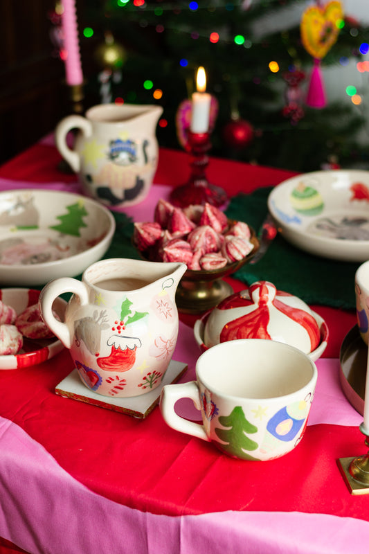 Milk Jug – 3 Dancing Knitted Jumper Cats