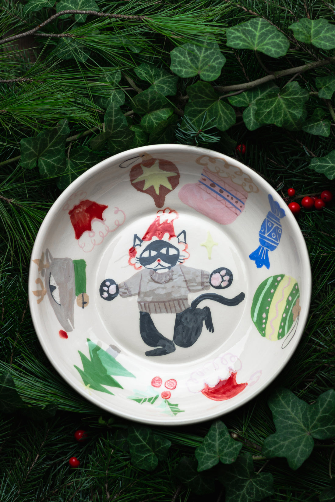 Mystery Cat Plates