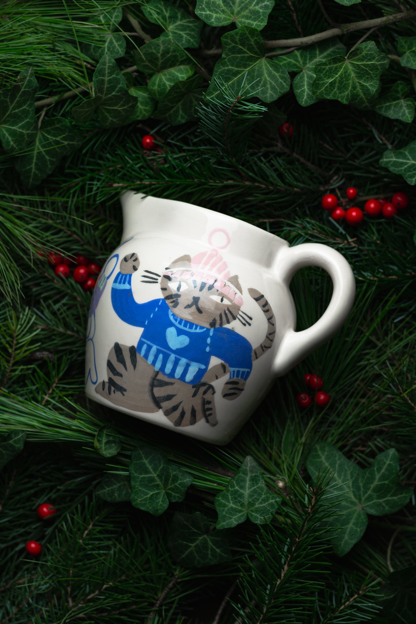 Milk Jug – 3 Dancing Knitted Jumper Cats