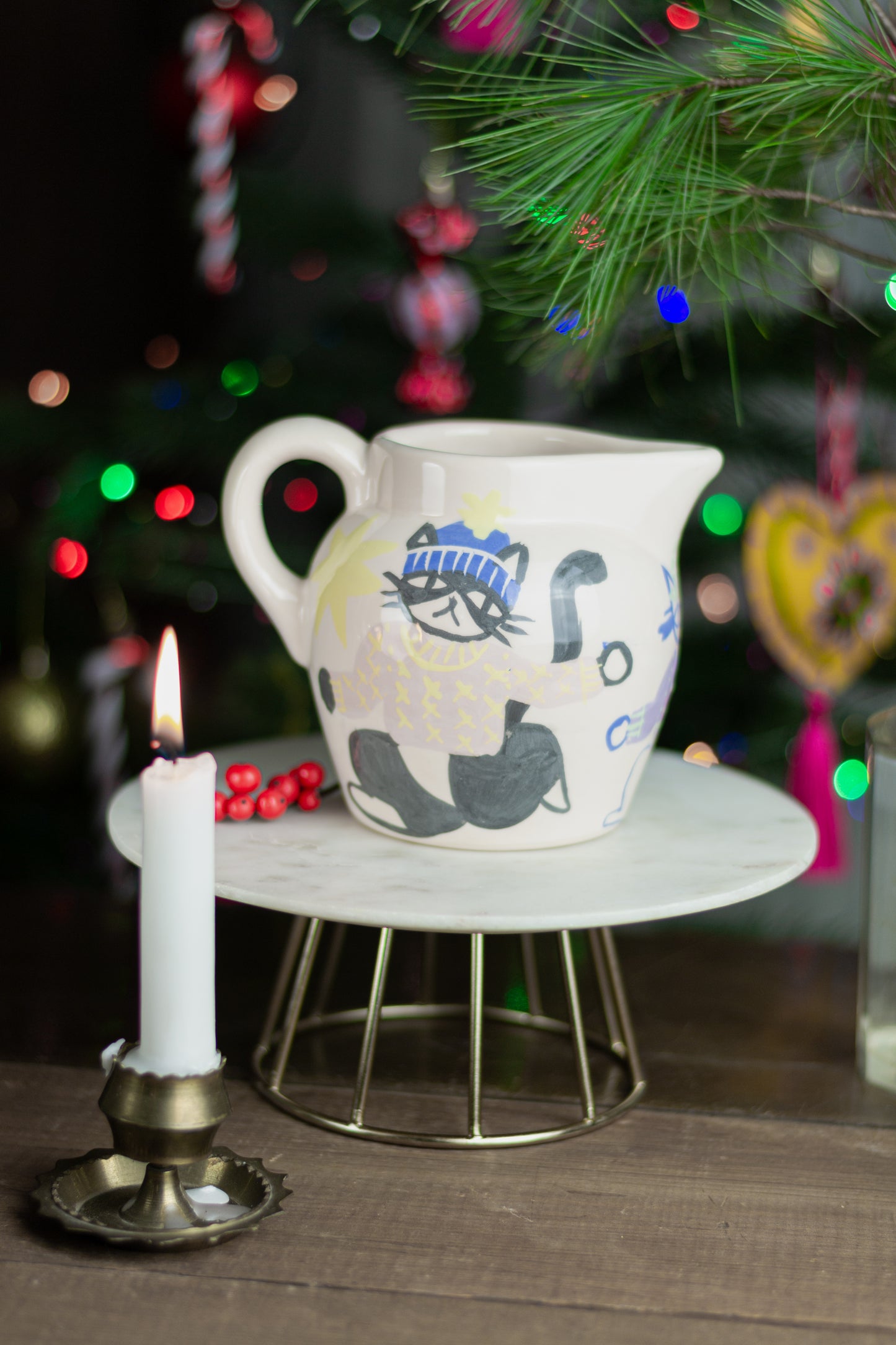 Milk Jug – 3 Dancing Knitted Jumper Cats