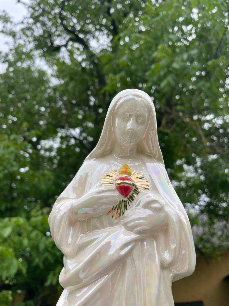Pearl Mary ceramic statue